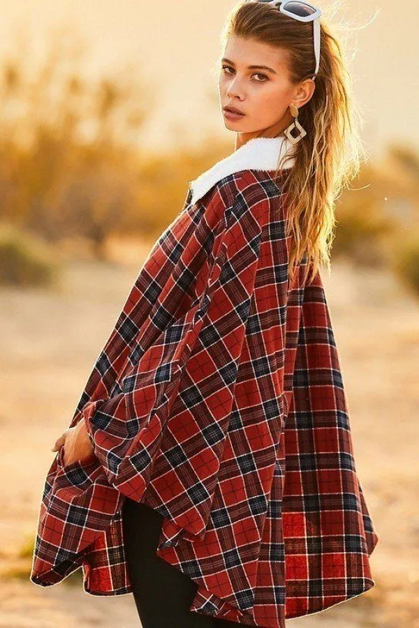 Collar Front Zipper Contrast Front Pocket Plaid Pullover Poncho_
