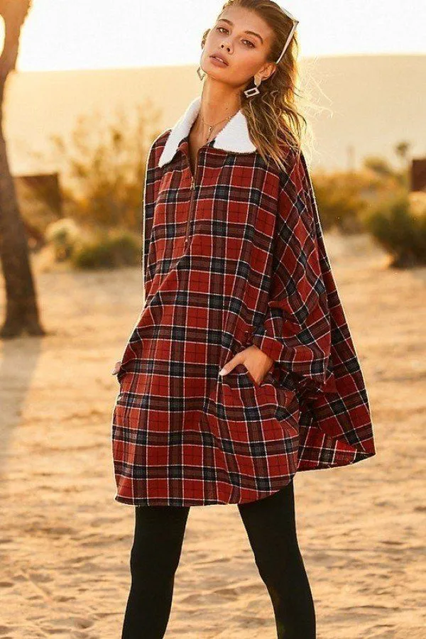 Collar Front Zipper Contrast Front Pocket Plaid Pullover Poncho_