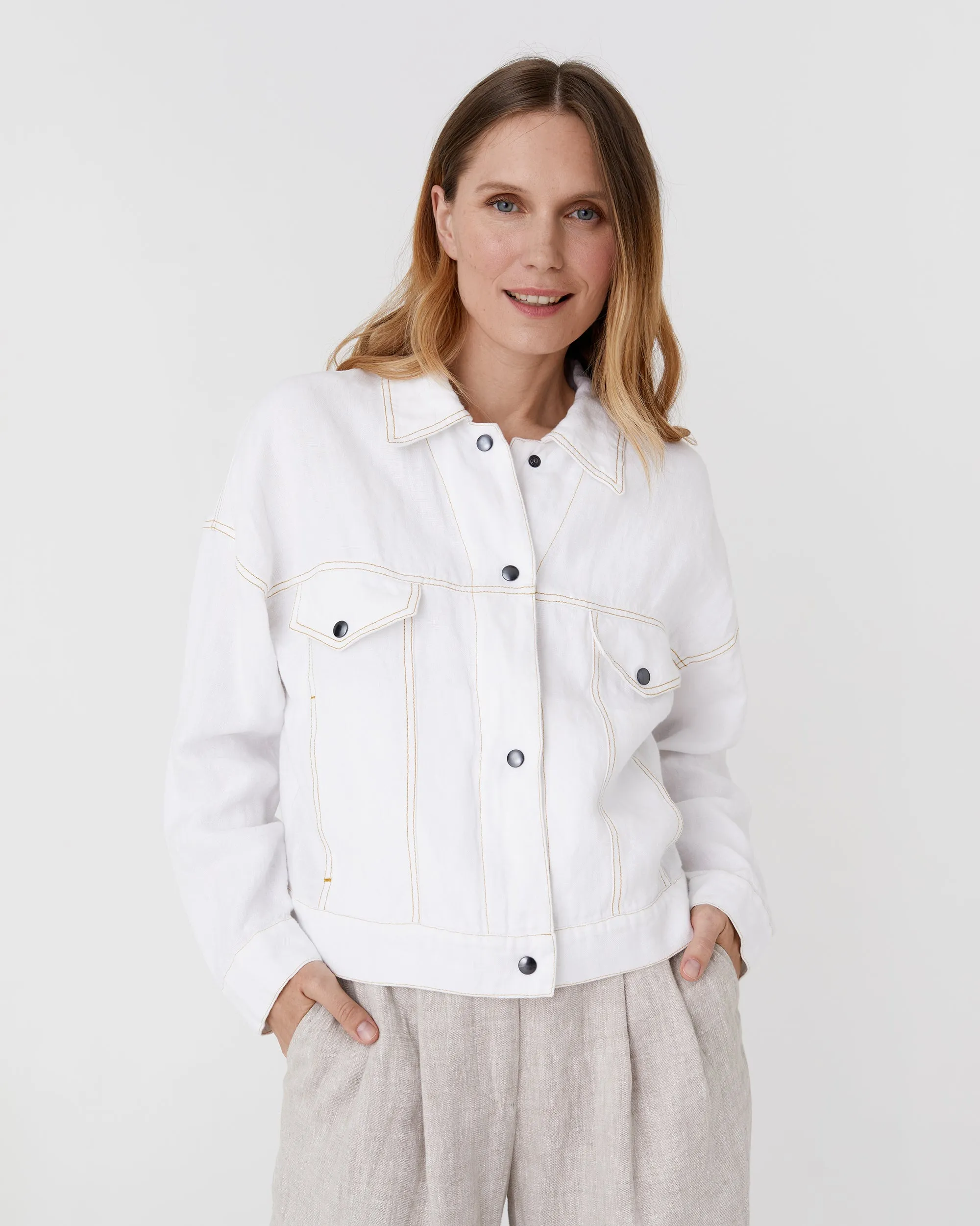 Cropped linen jacket LEURA in White