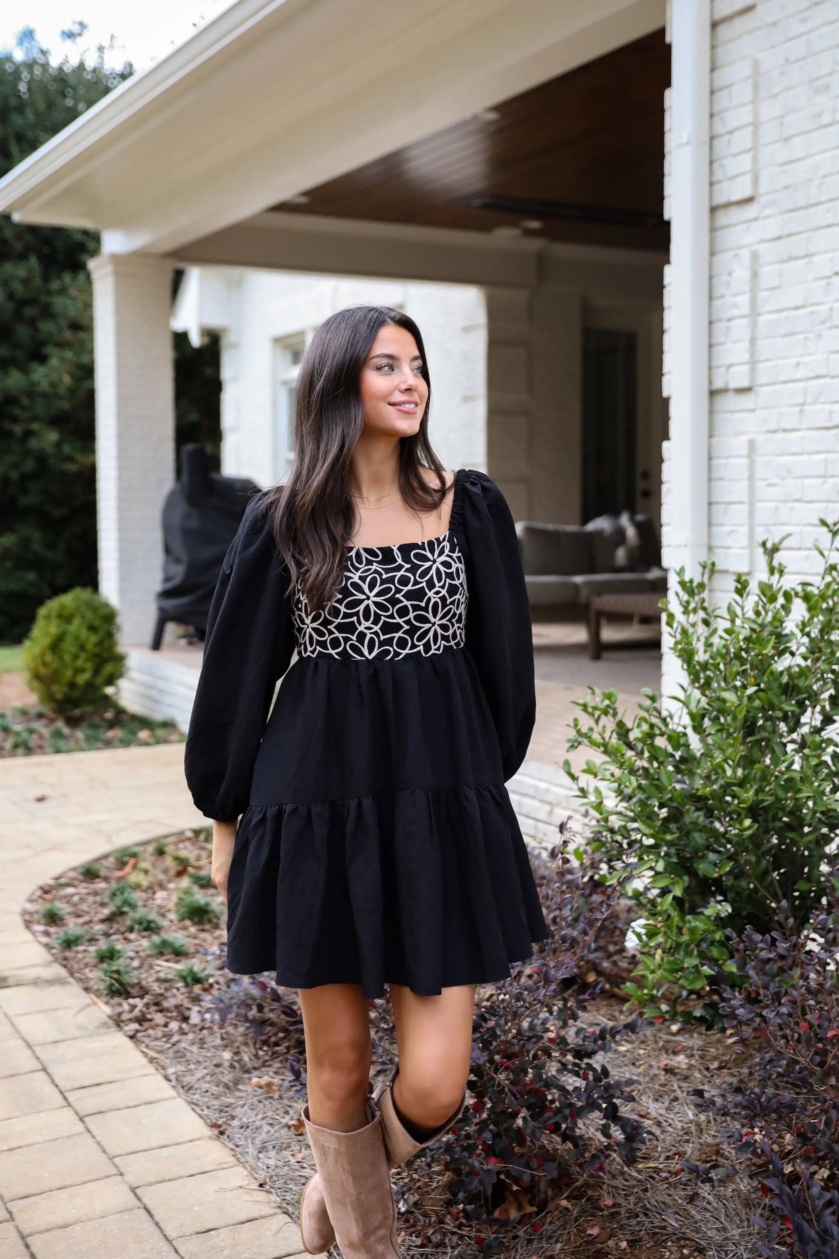 FINAL SALE - Flattering Pick Floral Mini Dress