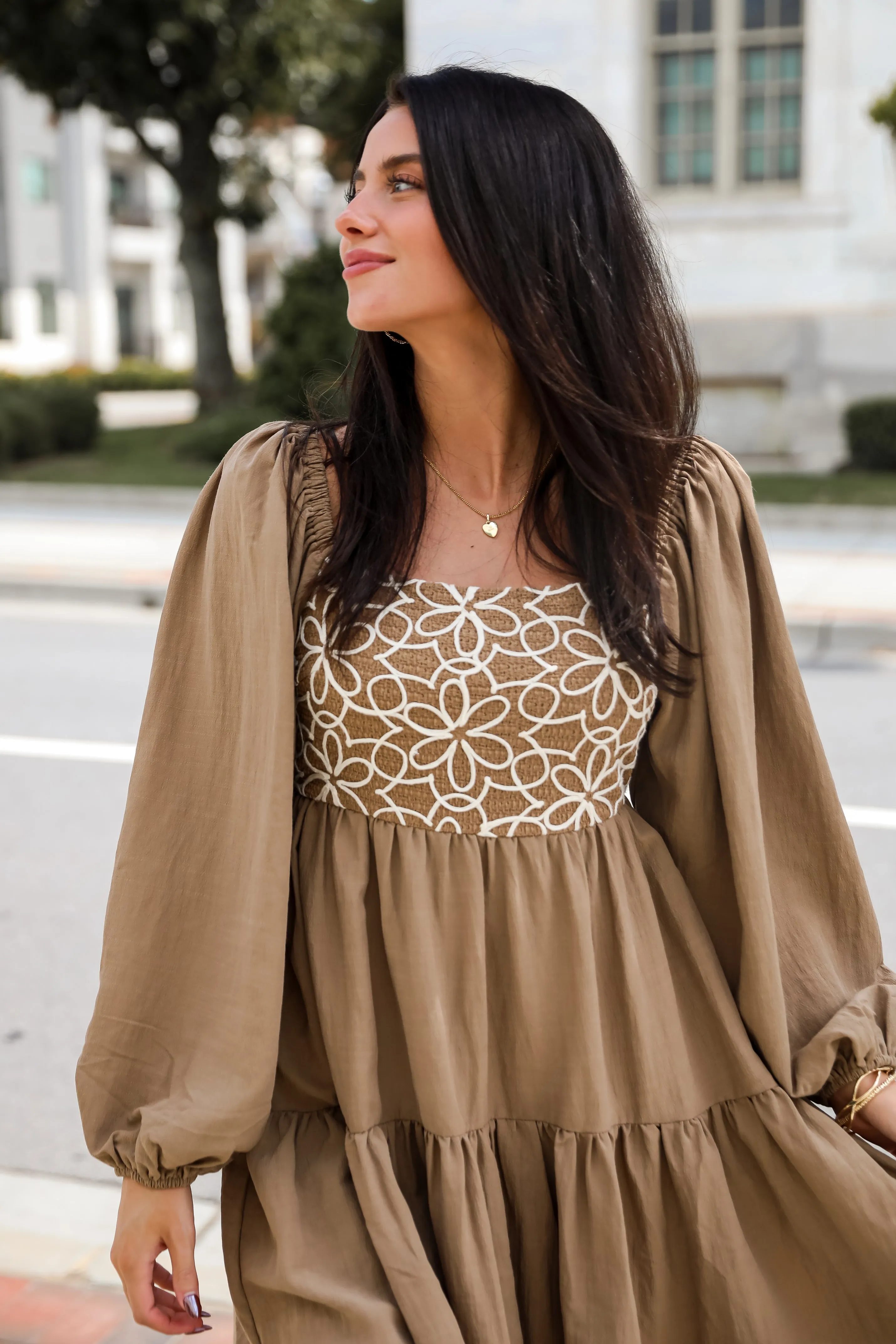 FINAL SALE - Flattering Pick Floral Mini Dress