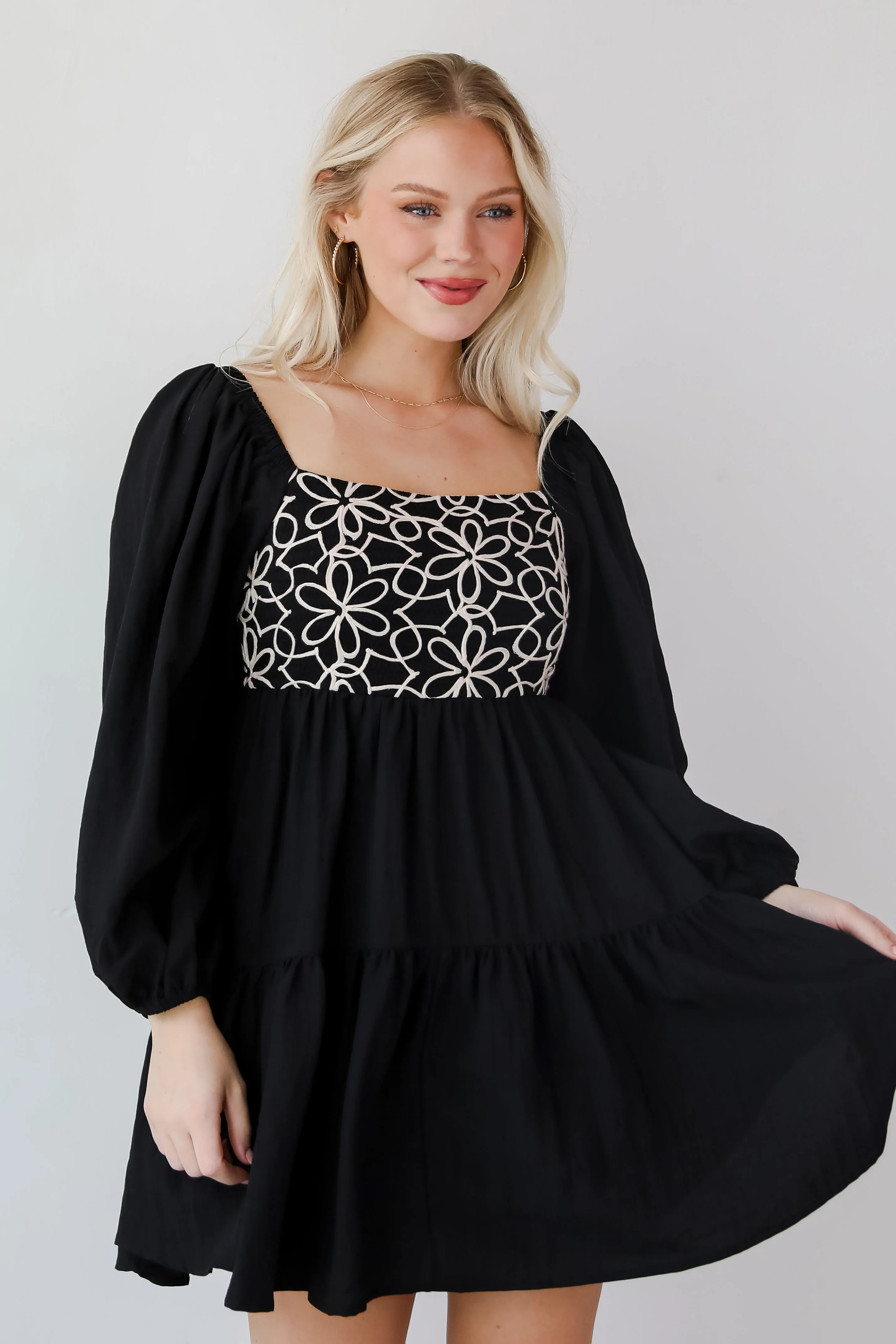 FINAL SALE - Flattering Pick Floral Mini Dress