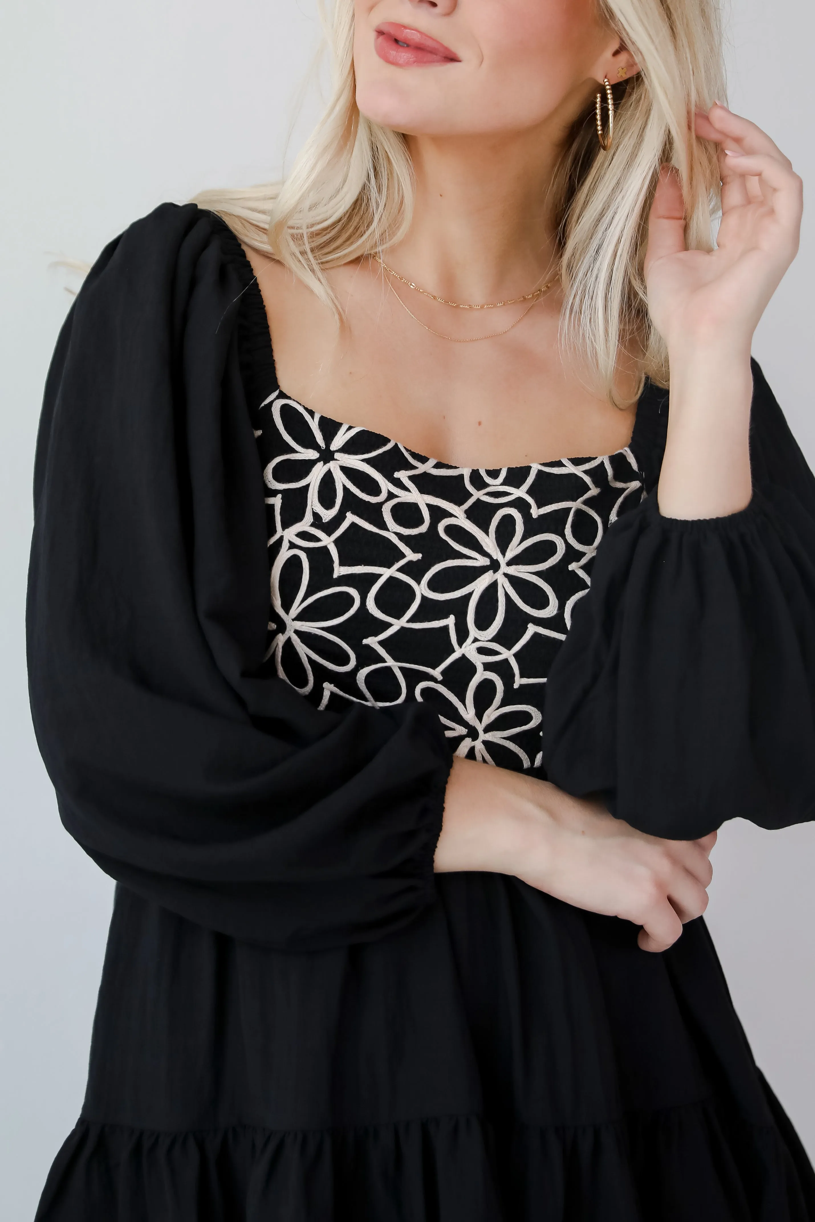 FINAL SALE - Flattering Pick Floral Mini Dress