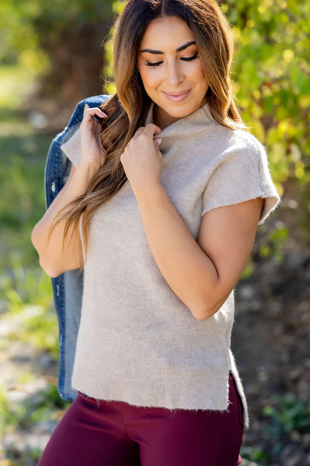 Heathered Mock Neck Short Sleeve Sweater