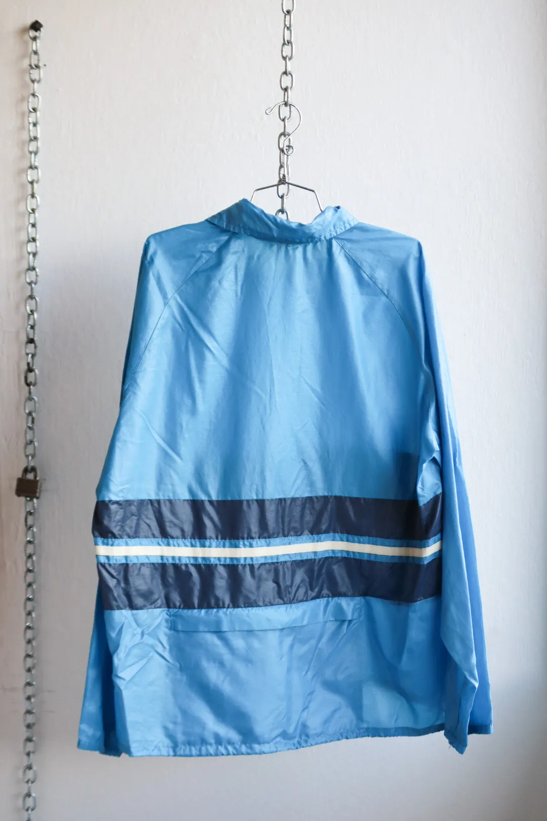 Vintage Hollywood Design Wind Breaker