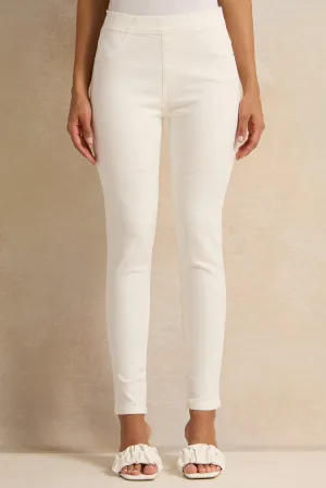 Women Ivory Solid Knit Jegging