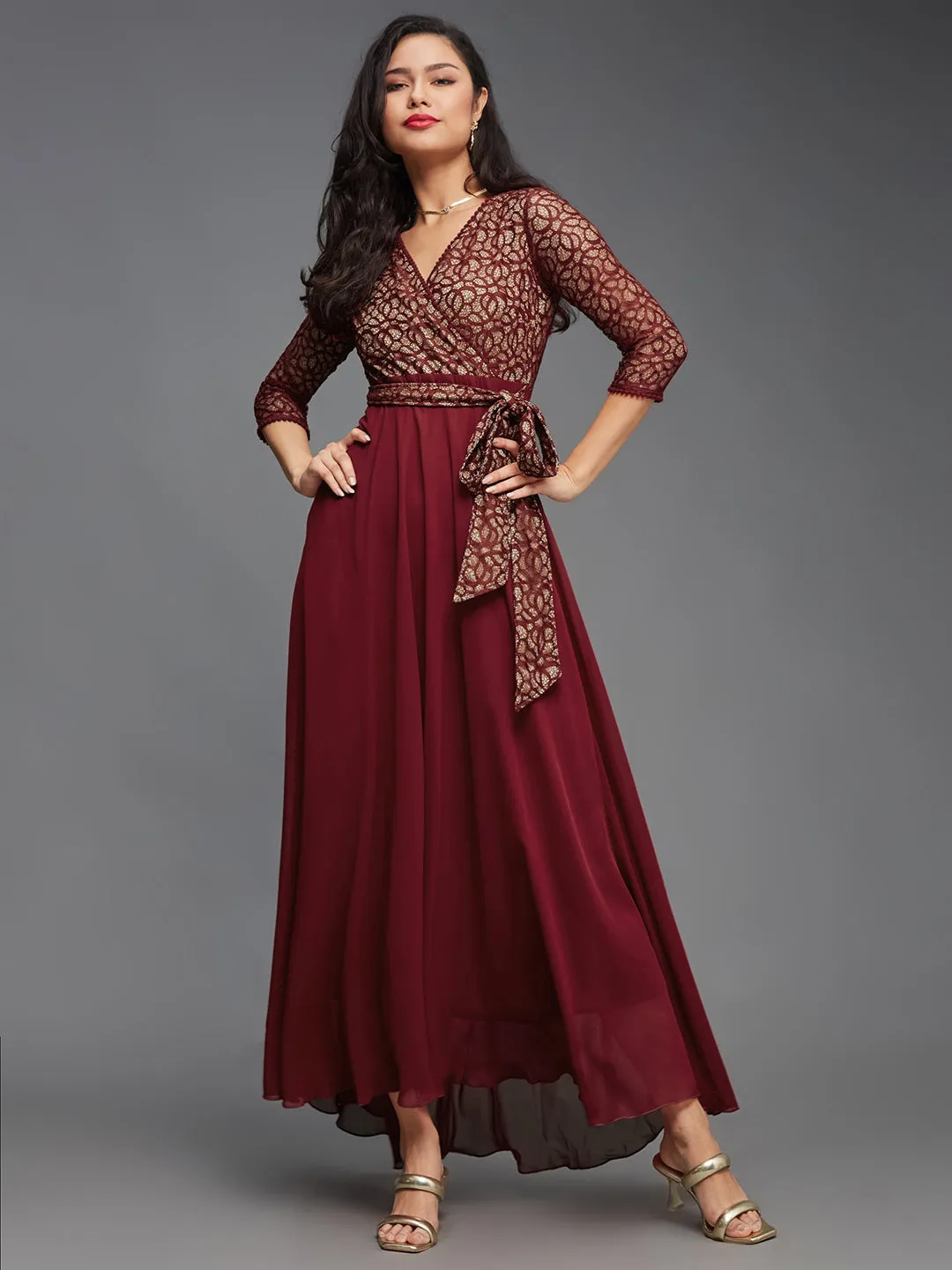 Women's Maroon Floral Print Relaxed Fit V-Neck 3/4th Sleeve Georgette Maxi Dress