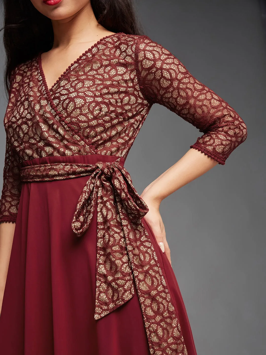 Women's Maroon Floral Print Relaxed Fit V-Neck 3/4th Sleeve Georgette Maxi Dress
